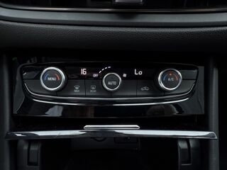 Grandland 1.5 Diesel 130ch Auto ELEGANCE BUSINESS 2023 occasion 30260 Quissac