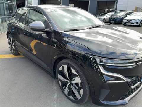 M&eacute;gane techno EV60 220ch super charge 2022 occasion 85140 Les Essarts