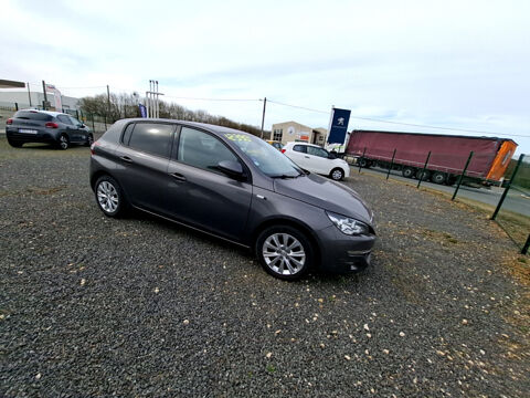 308 1.2 Puretech 110 S&S Style 2016 occasion 86370 Vivonne