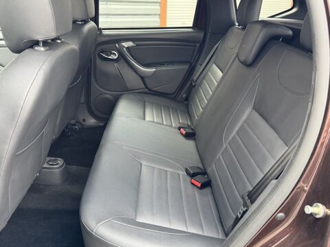 Duster Black Touch 2017 dCi 110 ATTELAGE / DISTRIBUTION OK / PAS AD 2017 occasion 86440 Mign&eacute;-Auxances