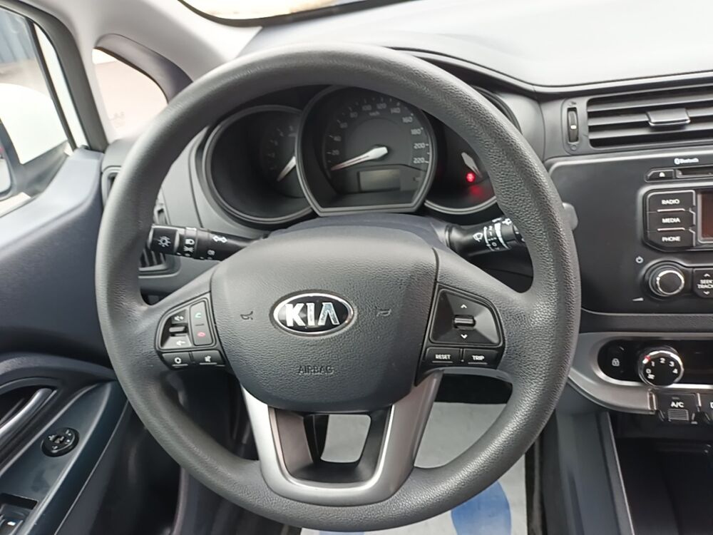 Rio 1.1 CRDI 75ch ISG Active 2014 occasion 35210 Ch&acirc;tillon-en-Vendelais