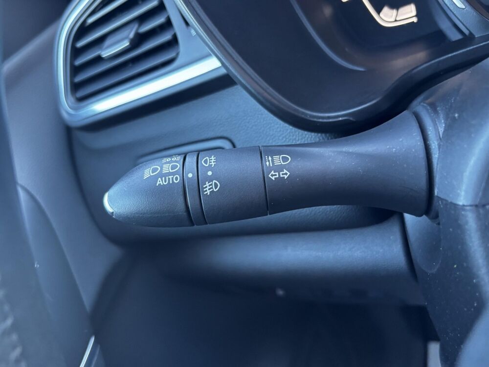 Kadjar Business Blue dCi 115 EDC - 21 2021 occasion 86440 Mign&eacute;-Auxances