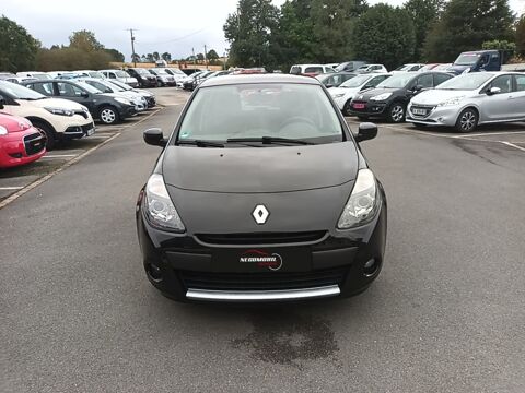 Clio Expression Clim 1.2 TCE 100 Eco2 2010 occasion 35210 Ch&acirc;tillon-en-Vendelais
