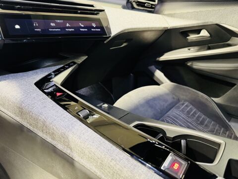 3008 1.2 HYBRID 145 E-DCS6 GT + ALCANTARA 2025 occasion 30220 Aigues-Mortes