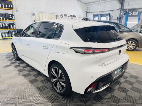 308 1.6 HYBRID 180 E-AUTO 8 ALLURE 2024 occasion 30220 Aigues-Mortes