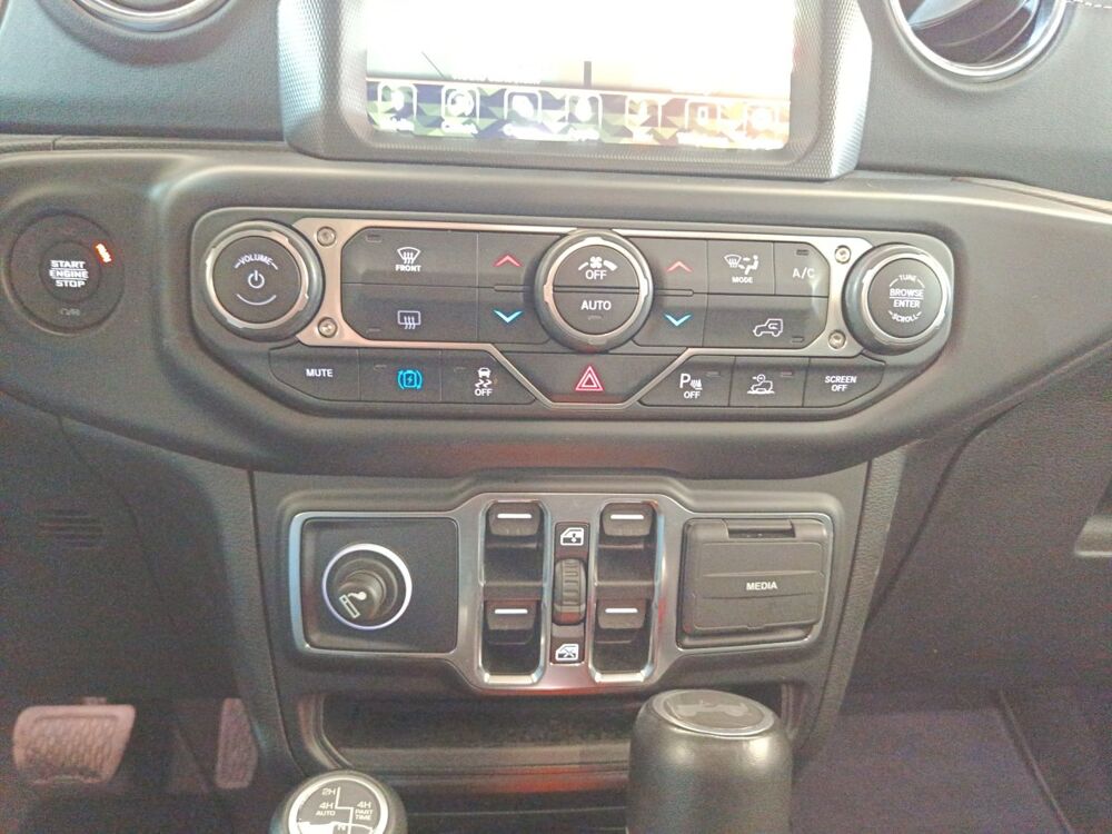 Wrangler 2.0 I T 380 4XE Sahara 4WD AUTO 2022 occasion 91580 &Eacute;tr&eacute;chy