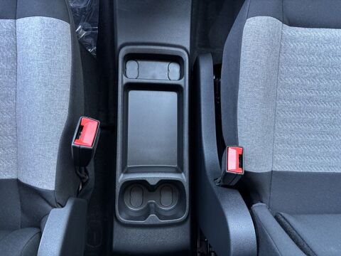 Berlingo M Diesel 130 MAX 5 places Auto 2026 occasion 38460 Cr&eacute;mieu