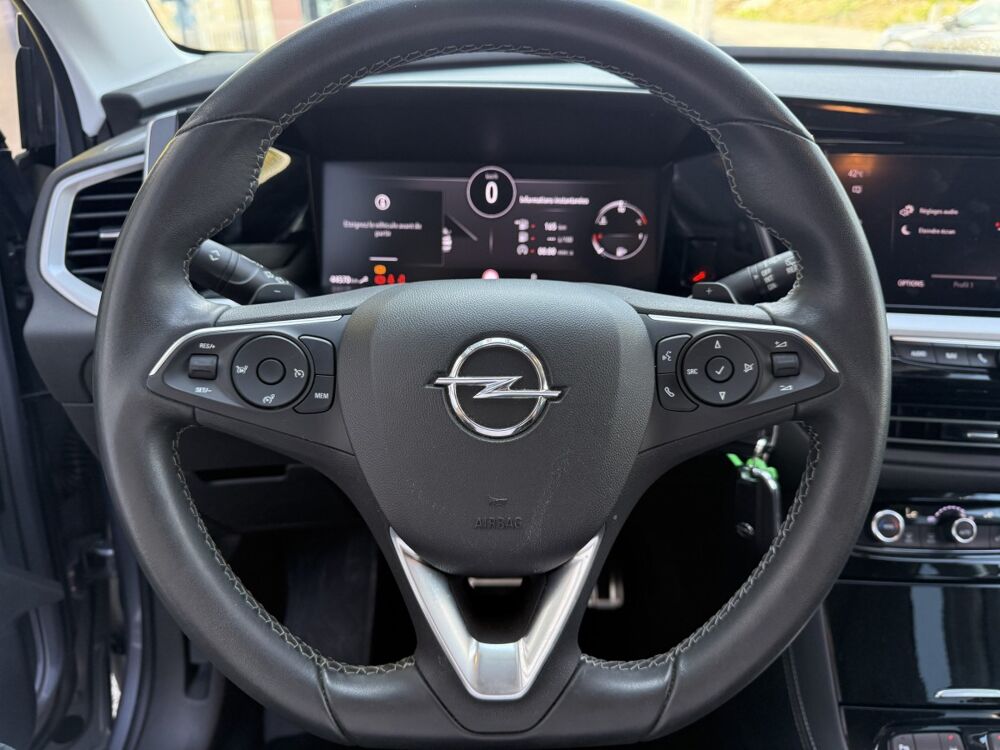 Grandland 1.2 Turbo 130 ch Auto ELEGANCE BUSINESS 2023 occasion 30260 Quissac