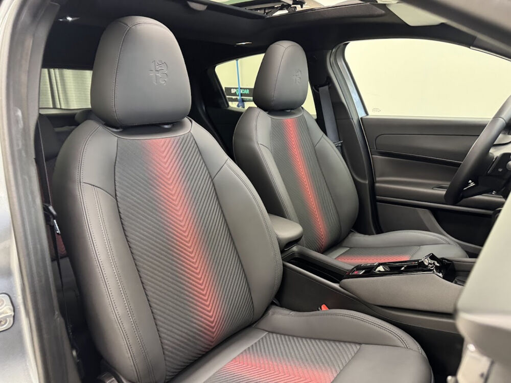 Junior 1.2 Ibrida 136ch Speciale DCT6 2025 occasion 76360 Barentin