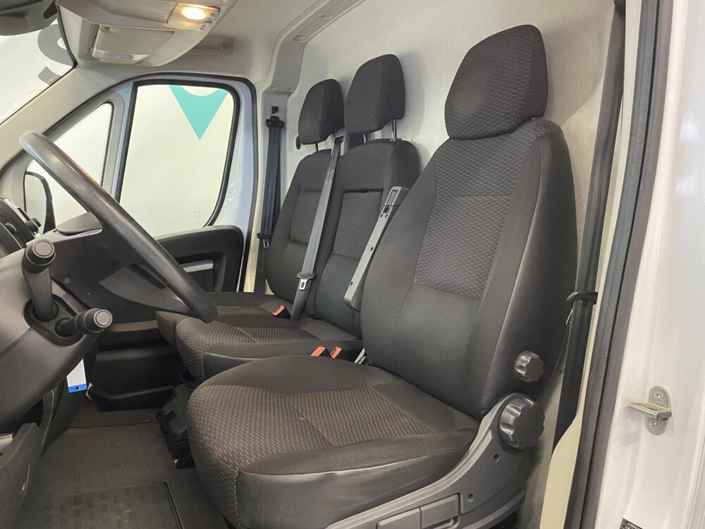 Jumpy BlueHDi 140 S&S ASPHALT 335 L1H2 2022 occasion 38550 Saint-Maurice-l'Exil