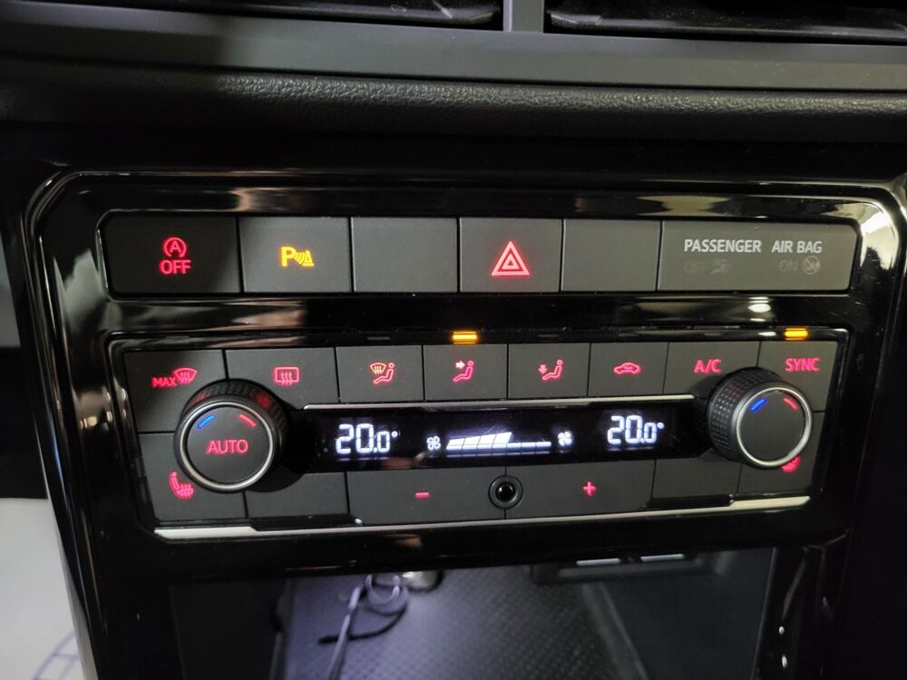 T-Cross 1.0 TSI 115ch Carat 2019 occasion 93600 Aulnay-sous-Bois