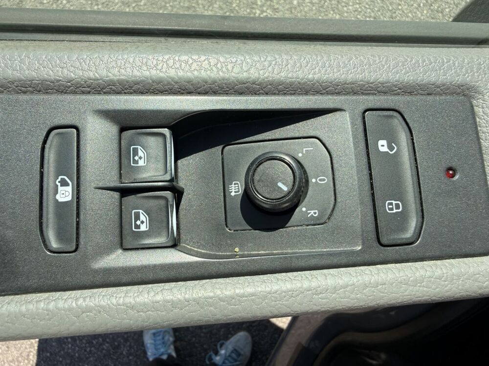 Jumpy 2.0 TDi 150 DSG7 L1H1 Business 2023 occasion 91580 &Eacute;tr&eacute;chy