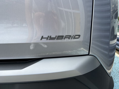 5008 1.2 HYBRID 136 E-DCS6 ALLURE 2025 occasion 86300 Chauvigny