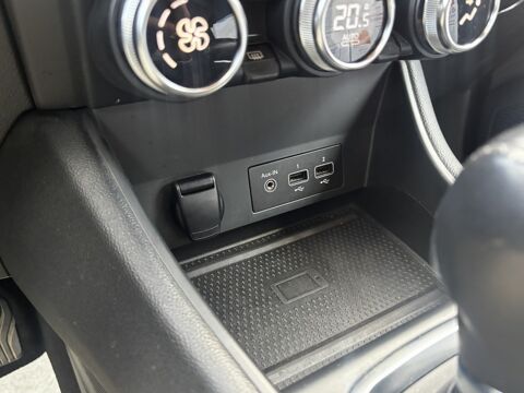 Captur Intens TCe 140 EDC FAP -21 2022 occasion 86440 Mign&eacute;-Auxances