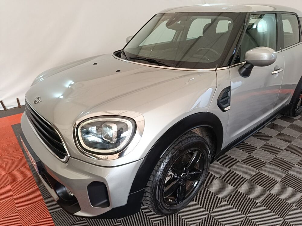 Countryman Cooper Essential 136 ch BVA7 2023 occasion 91580 &Eacute;tr&eacute;chy