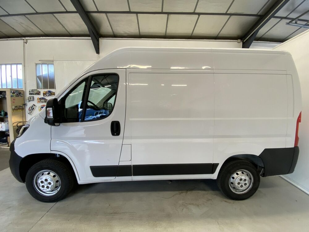 Jumpy BlueHDi 140 S&S ASPHALT 335 L1H2 2022 occasion 38550 Saint-Maurice-l'Exil