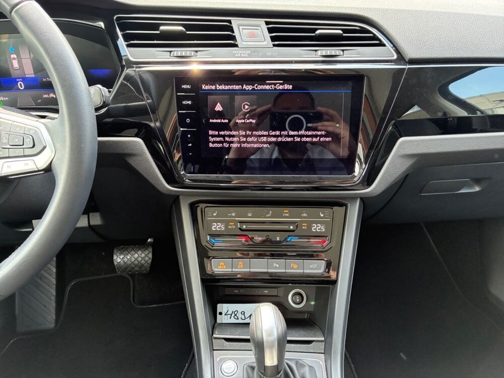 Touran 2.0 TDI Style 7P 150 ch Pack Voyage Toit ouvrant Attelage Au 2025 occasion 69007 Lyon