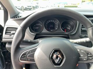 Megane IV Zen TCe 115 FAP 2019 occasion 85140 Les Essarts