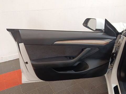 Model 3 Grande Autonomie 2022 occasion 91580 &Eacute;tr&eacute;chy