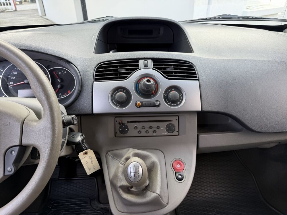 Kangoo Expression 1.5 dCi 85 Eco2 2009 occasion 53210 Soulg&eacute;-sur-Ouette