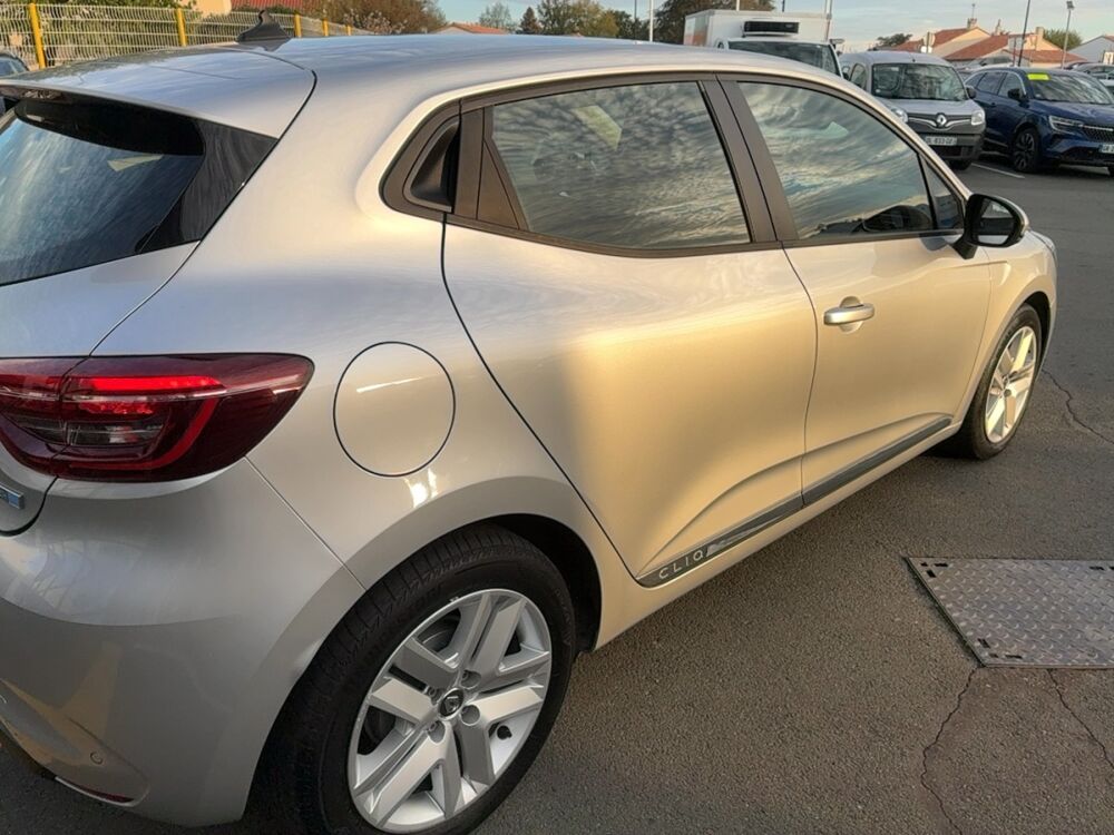 Clio Business E-TECH 140 2022 occasion 85140 Les Essarts