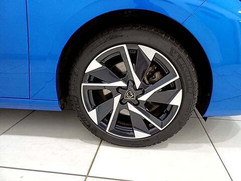 308 BlueHDI 130 AUTO8 ALLURE 2023 occasion 63300 Thiers