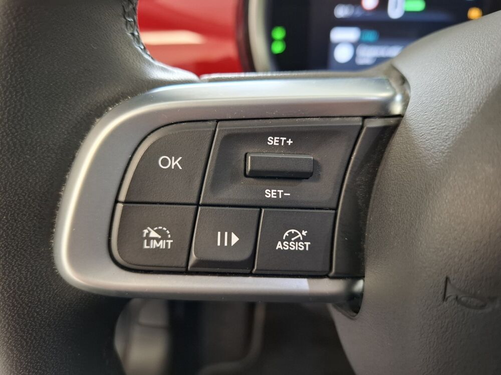 600 Electrique 54 kWh Red 2024 occasion 76360 Barentin
