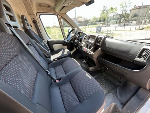 Jumpy 30 L2H2 BlueHDi 130 BVM6 Confort 2016 occasion 42640 Saint-Germain-Lespinasse