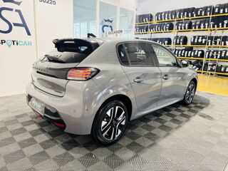 208 Hybrid 110 e-DCS6 Allure 2025 occasion 30220 Aigues-Mortes