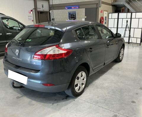 M&eacute;gane Expression 1.6 16v Ethanol Eco2 2011 occasion 35210 Ch&acirc;tillon-en-Vendelais