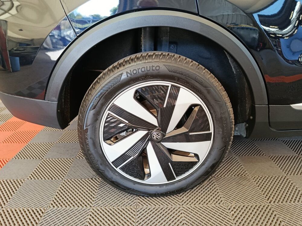 ZS EV Luxury 70kWh 2024 occasion 91580 &Eacute;tr&eacute;chy
