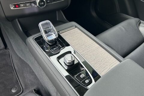 XC90 T8 AWD Ultra Dark 455 Full Options Bowers Wilkins Suspension 2025 occasion 69007 Lyon