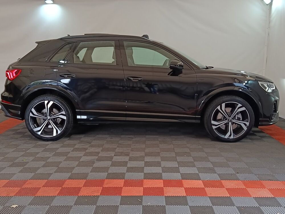 Q3 45 TFSI E 245 S TRONIC S LINE 2023 occasion 91580 &Eacute;tr&eacute;chy