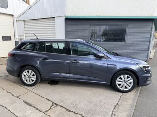 M&eacute;gane Business E-Tech hybride rech 160 -21N 2022 occasion 53210 Soulg&eacute;-sur-Ouette