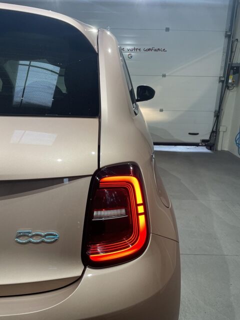 500 E 24kWh Pack Confort & Style 3+1 2023 occasion 76360 Barentin