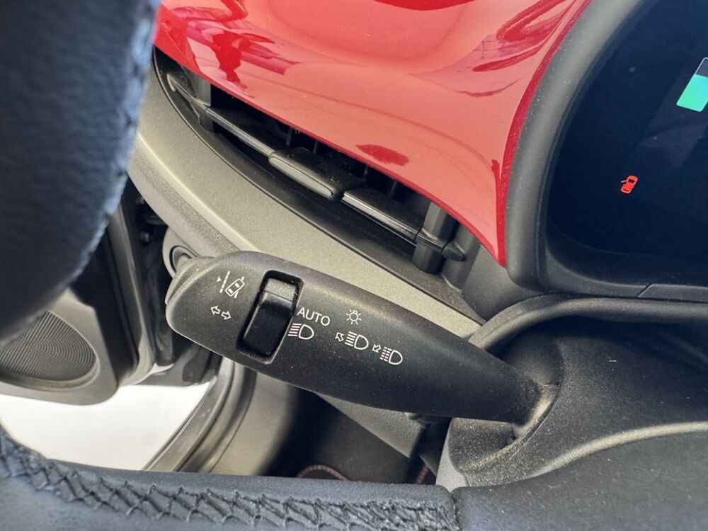 500 24kWh (Red) 2023 occasion 76360 Barentin