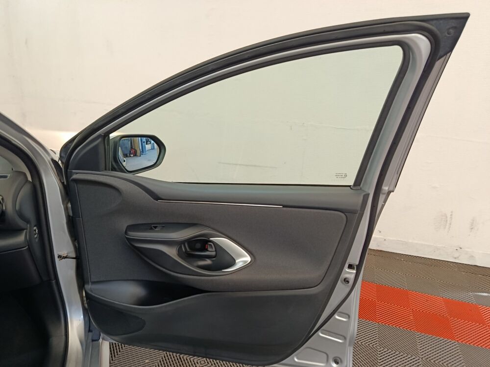 Yaris Hybride 116h Dynamic Business Beyond Zer 2022 occasion 91580 &Eacute;tr&eacute;chy