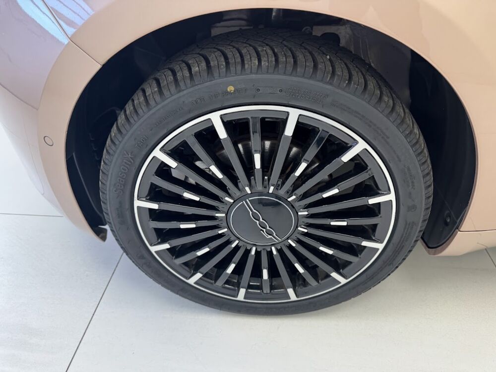 500 42kWh La Prima 2023 occasion 76360 Barentin