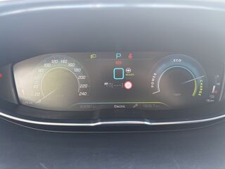 3008 1.6 HYBRID4 300 E-EAT8 GT Pack 2021 occasion 69330 Meyzieu