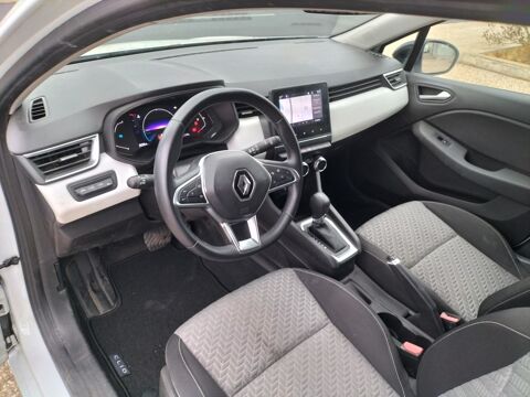 Clio Evolution E-Tech full hybrid 145 5 portes (co2 95) 2023 occasion 34150 Gignac