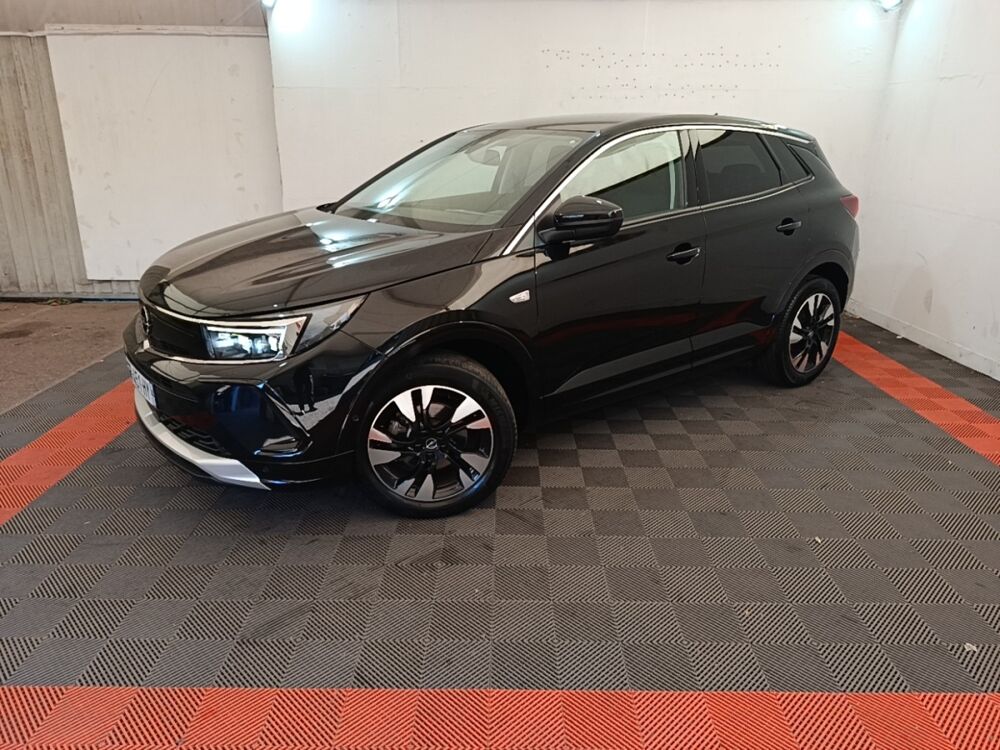 Grandland 1.5 Diesel 130ch Auto ELEGANCE BUSINESS 2023 occasion 91580 &Eacute;tr&eacute;chy