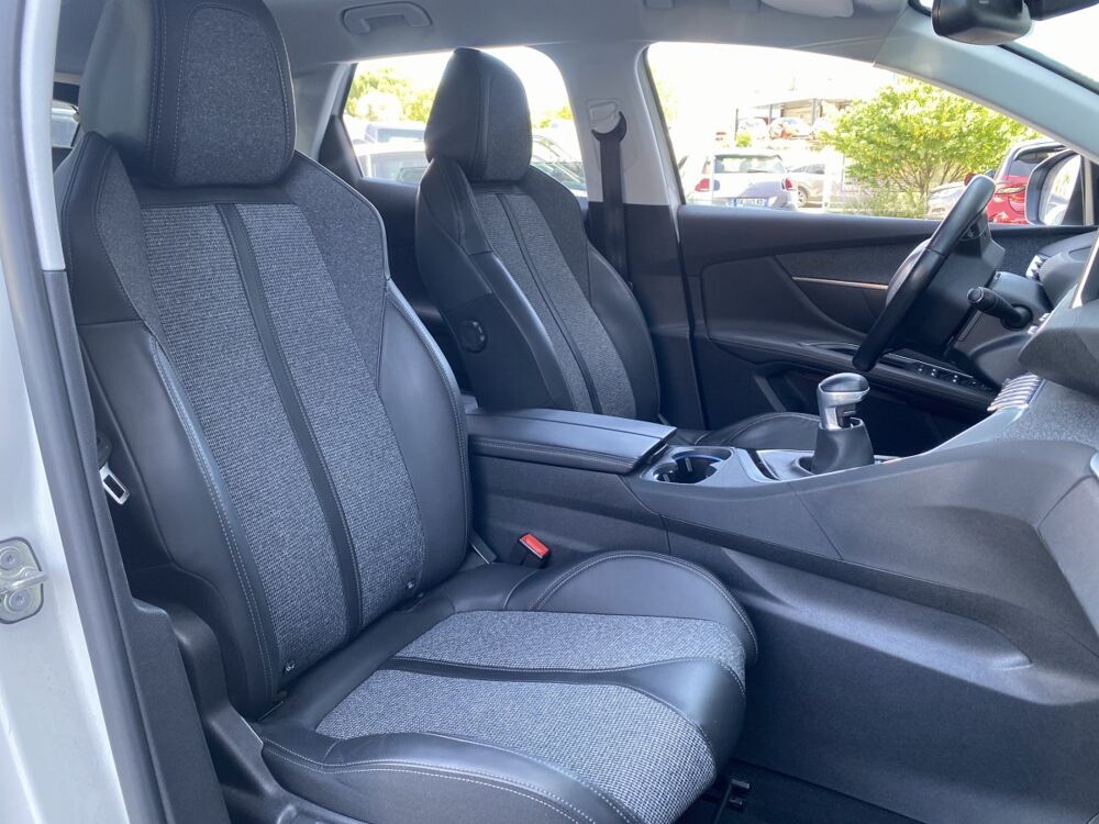 3008 Puretech 130 S&S ALLURE 2018 occasion 30260 Quissac