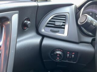 Astra 1.7 CDTI 125 ch FAP Connect Pack 2012 occasion 61170 Montchevrel