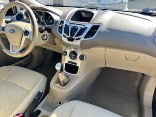 Fiesta 3P 1.4 16v Ghia 2011 occasion 47200 Saint-Pardoux-du-Breuil