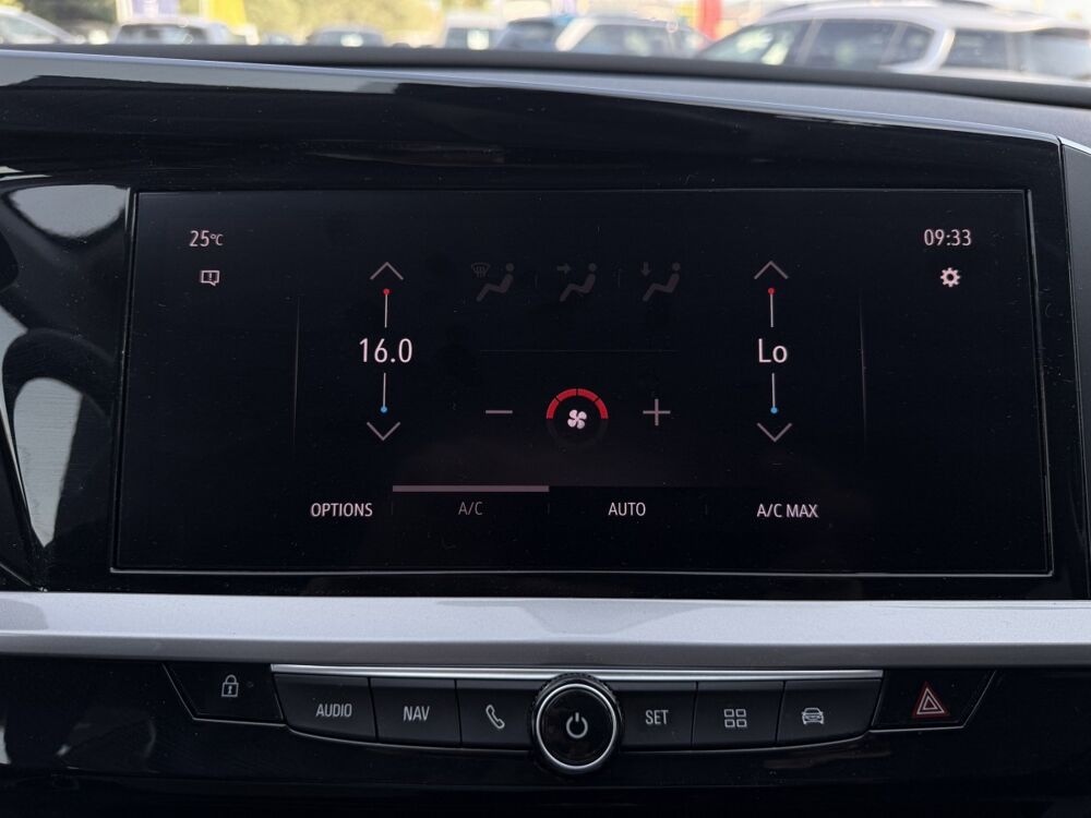 Grandland 1.5 Diesel 130ch Auto ELEGANCE BUSINESS 2023 occasion 30260 Quissac