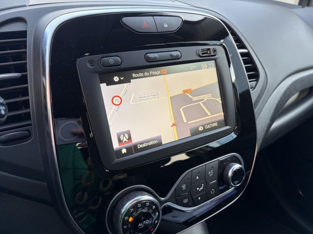 Captur Intens Blue dCi 95 2018 occasion 38370 Saint-Clair-du-Rh&ocirc;ne