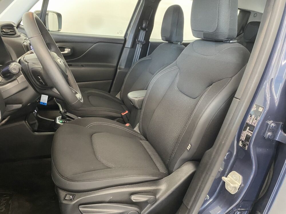 Renegade eHybrid Altitude 1.5 MHEV 130hp Dct Fwd 2024 occasion 38550 Saint-Maurice-l'Exil