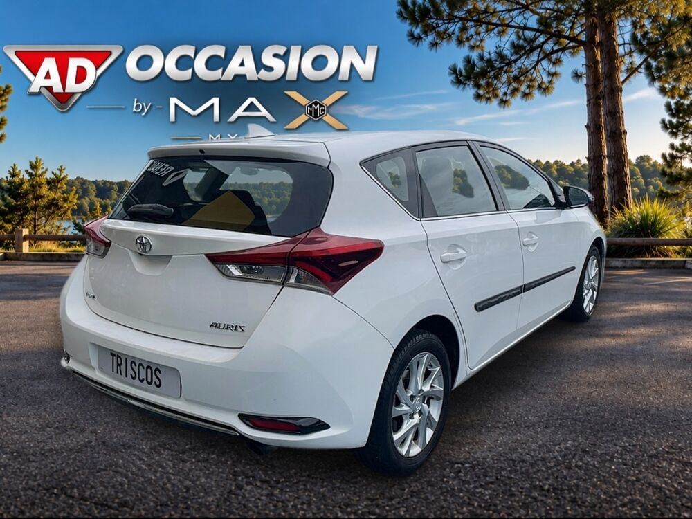 Auris 1.2T Dynamic (new2015) 5 portes (mai 2015) (co2 112) 2015 occasion 40160 Parentis-en-Born