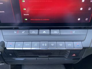 Astra Hybrid 180 ch GS LINE 2022 occasion 30260 Quissac
