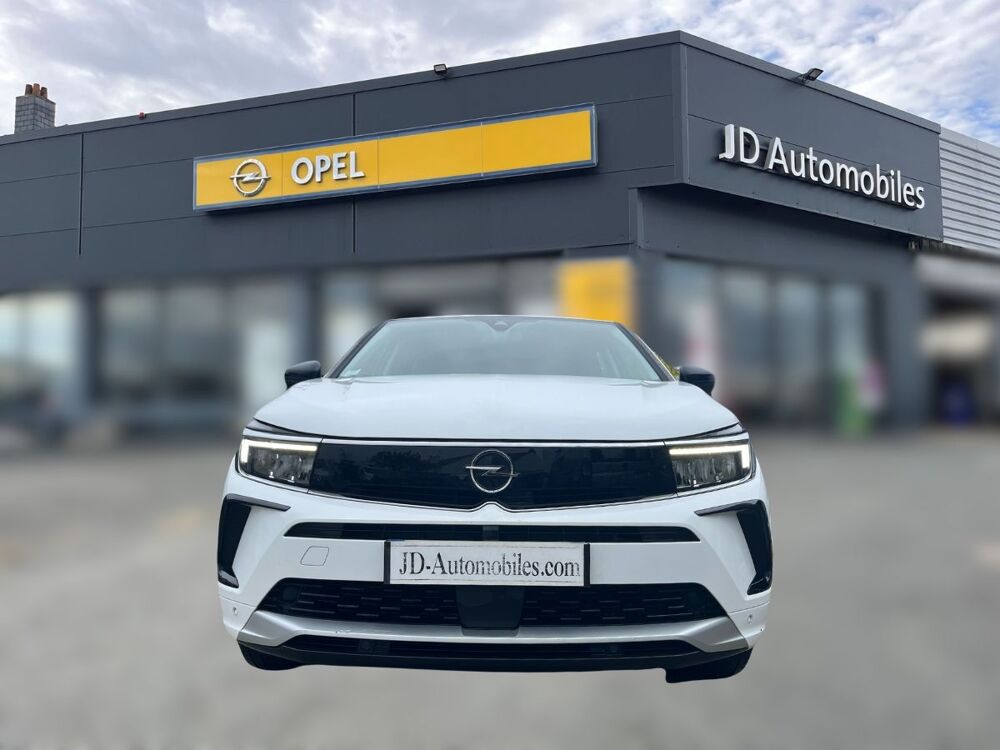 Grandland 1.5 Diesel 130 ch Auto DESIGN & TECH 2023 occasion 44150 Saint-G&eacute;r&eacute;on